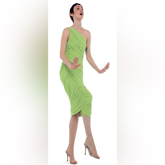 Norma Kamali Diana One Shoulder Ruched Gown Gemini Green XXS - Picture 4 of 12
